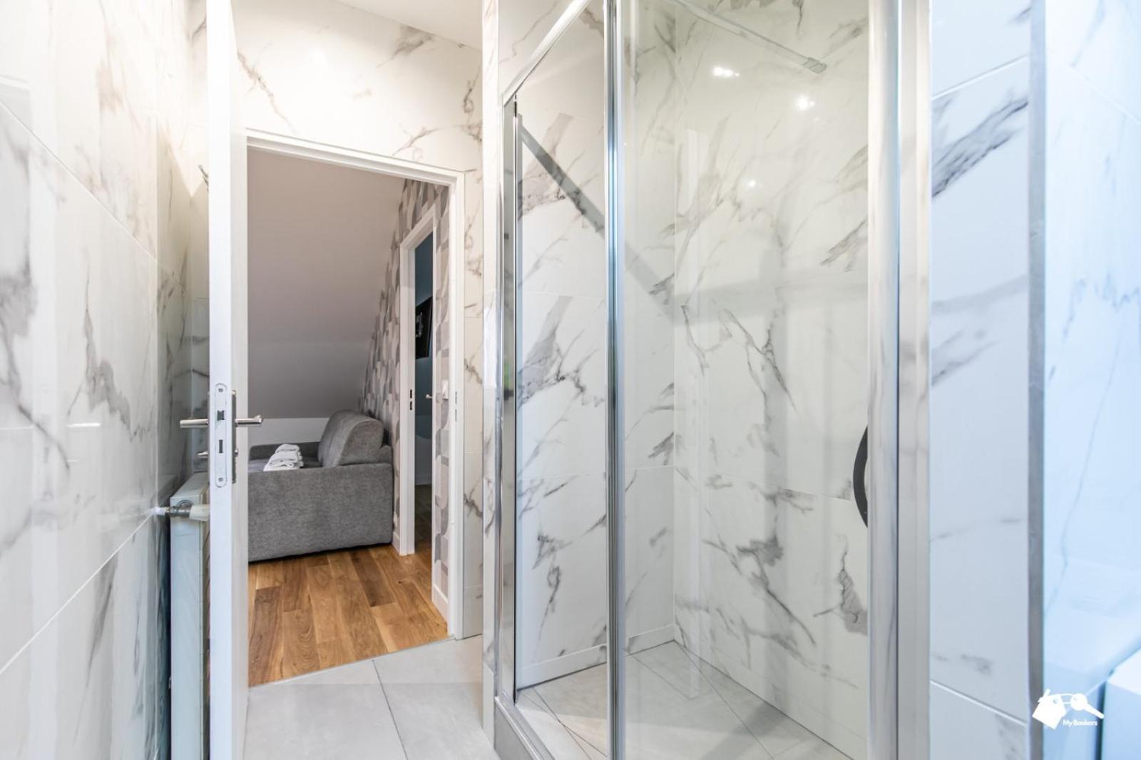 Mba Splendide Appart - Wilson 2 - Mairie De Montreuil Montreuil  Ngoại thất bức ảnh